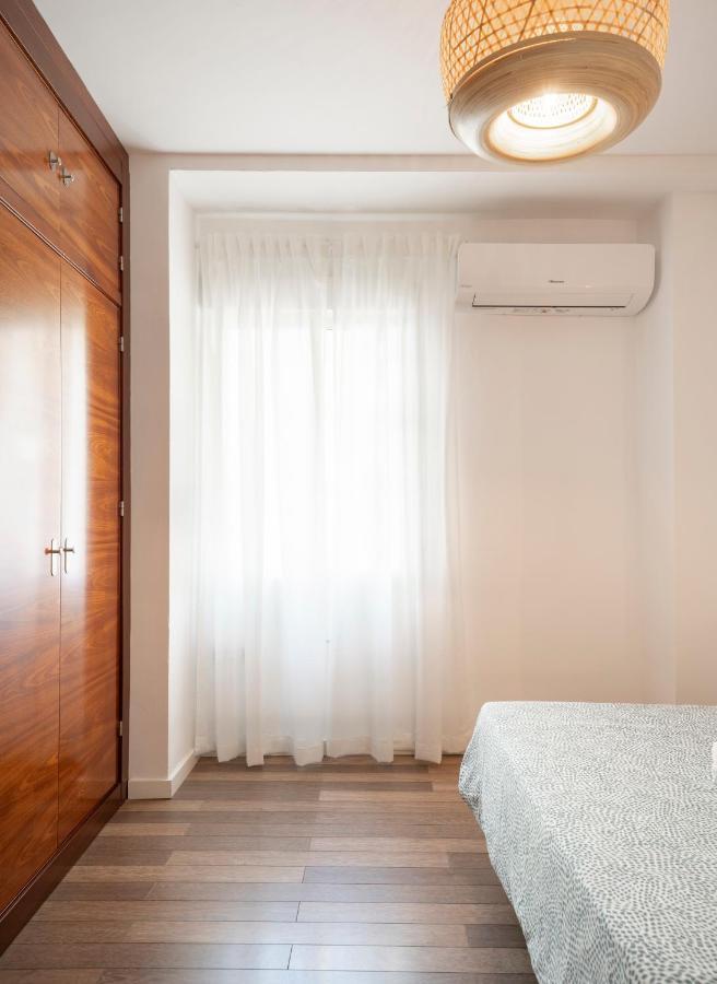 Апартаменты Oasis En El Corazon De Granada Con Parking Gratis Экстерьер фото